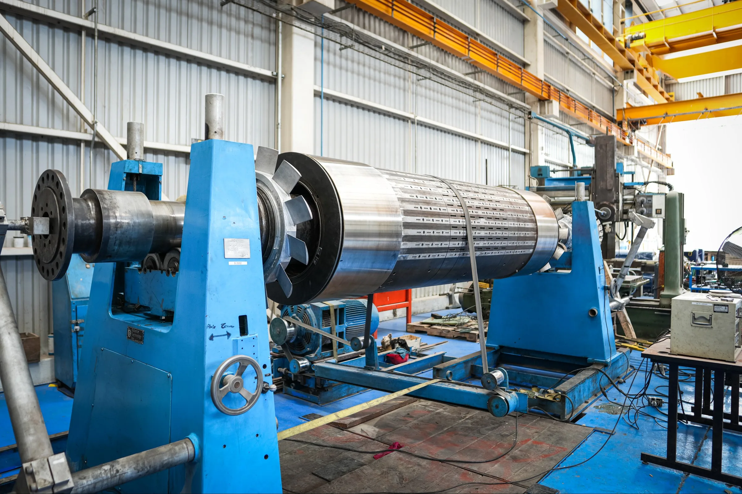 Balanceo dinámico del rotor de un generador en banco
