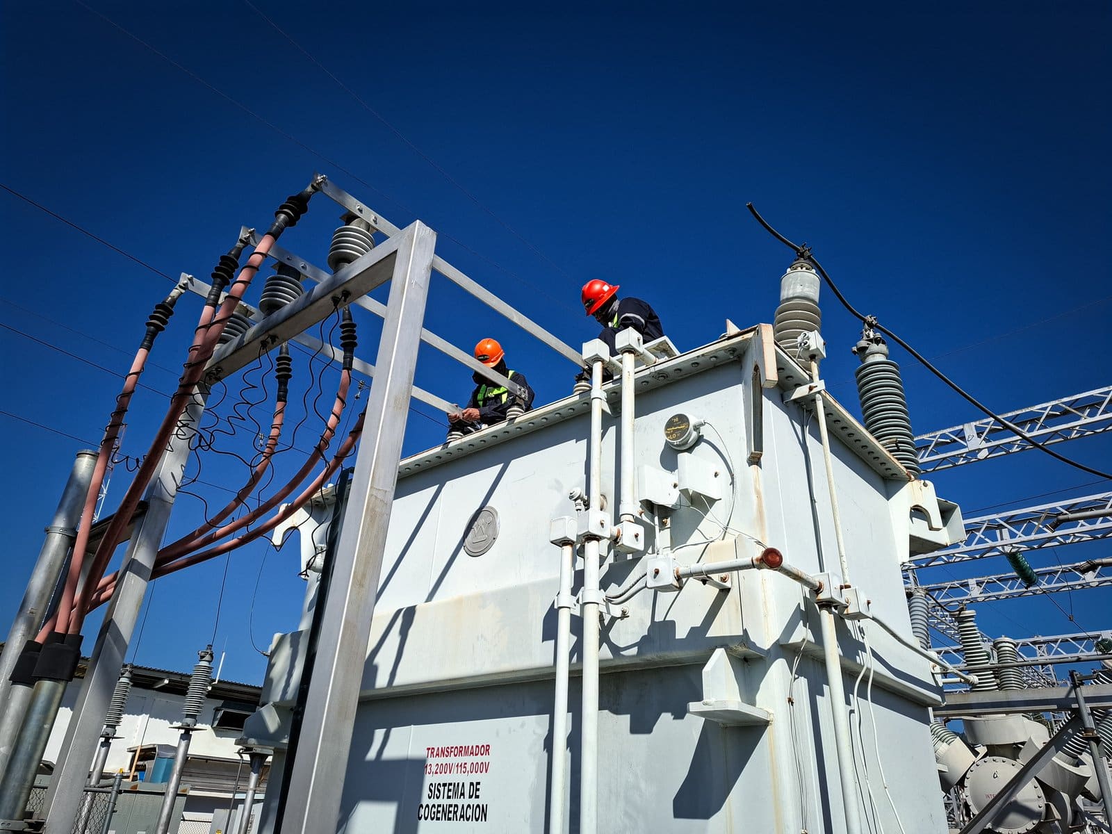 Mantenimiento a transformador de potencia de 115 kV en subestación