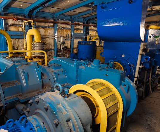 Alineación láser de ejes ejecutada por TEMISA durante servicio en sitio en planta industrial