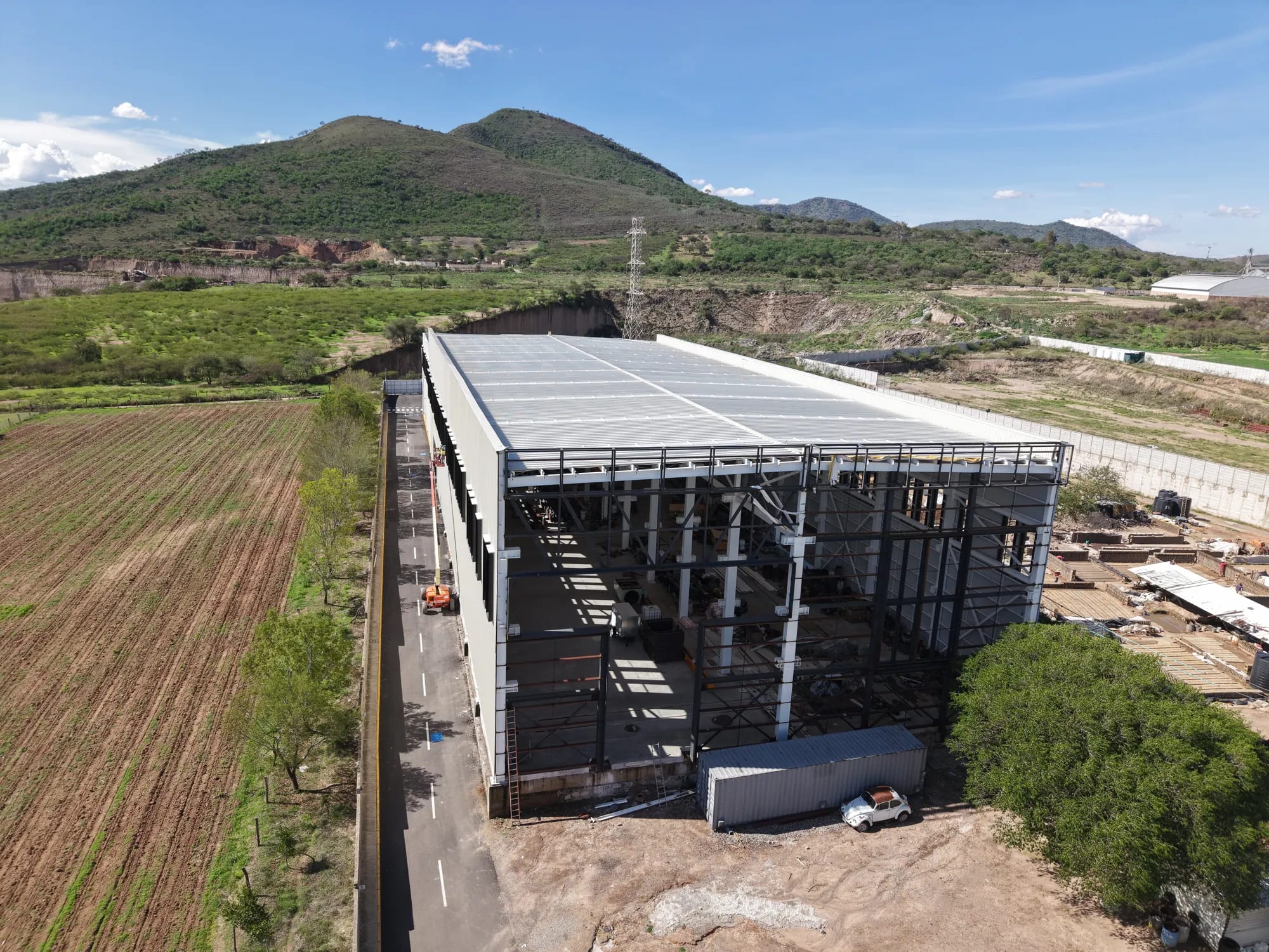 Vista aérea del taller electromecánico de TEMISA en Tlajomulco, Jalisco